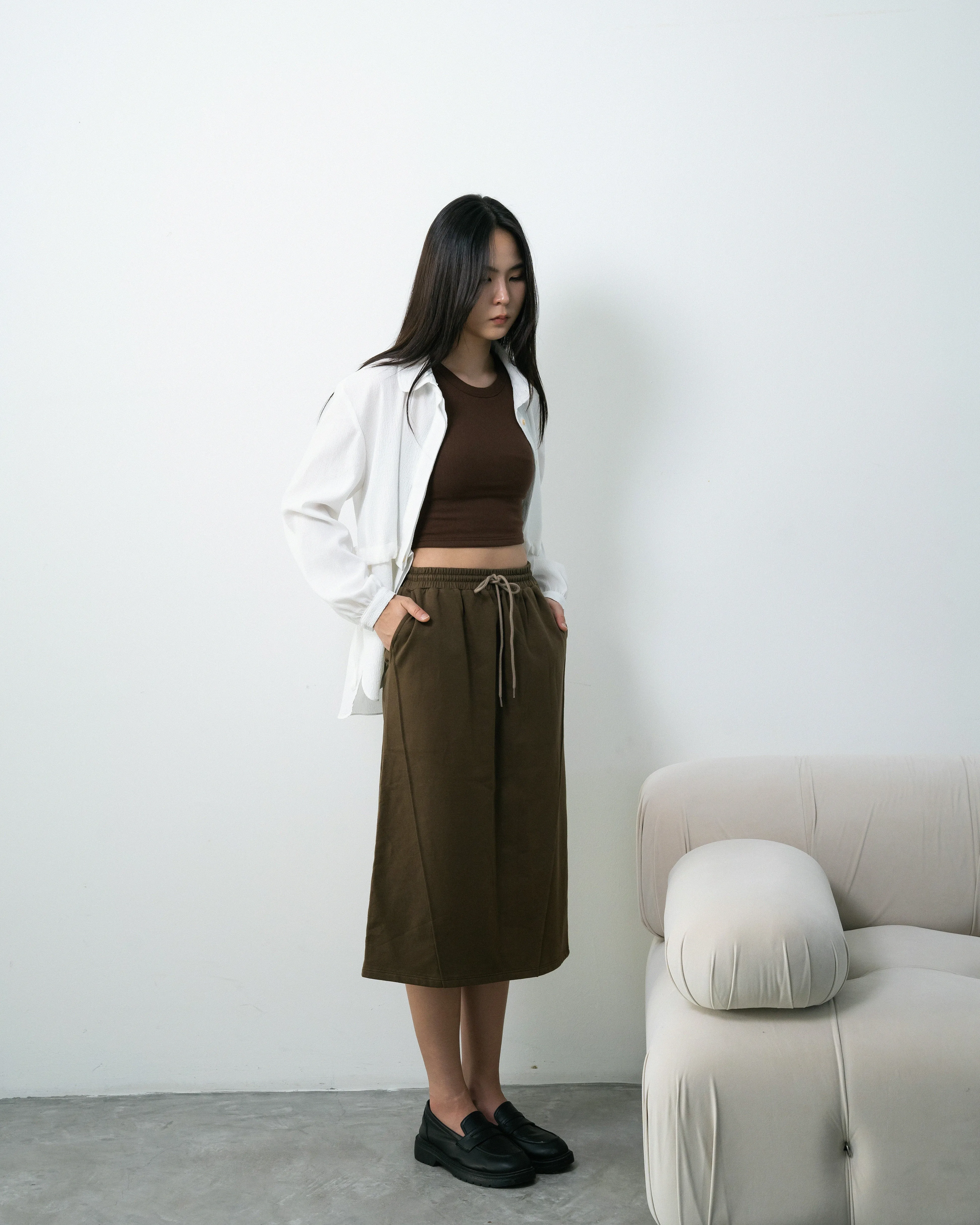 Cutline Pencil Midi Skirt (Dark Brown)