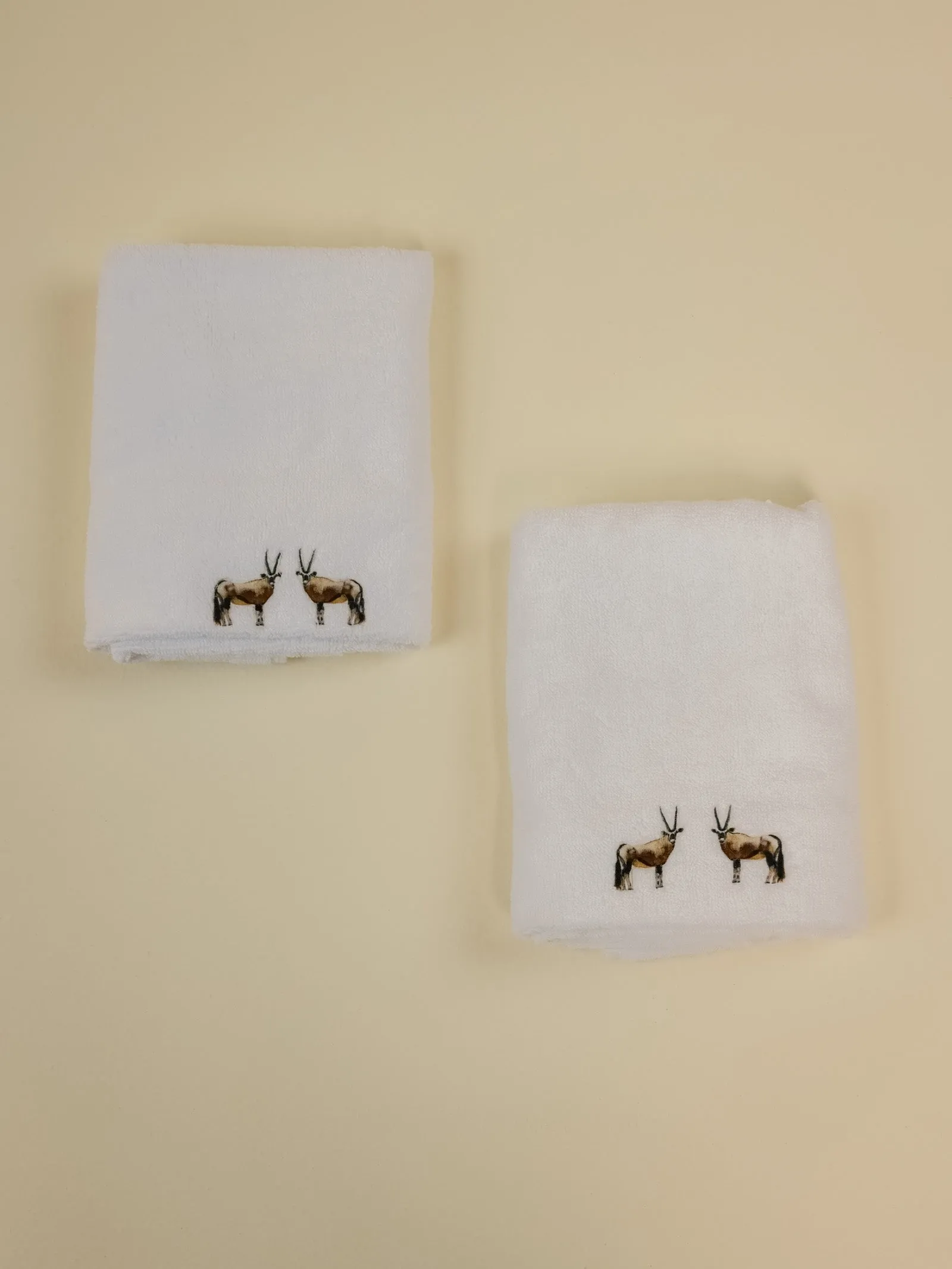 Oryx White Hand Towel (set of 2)