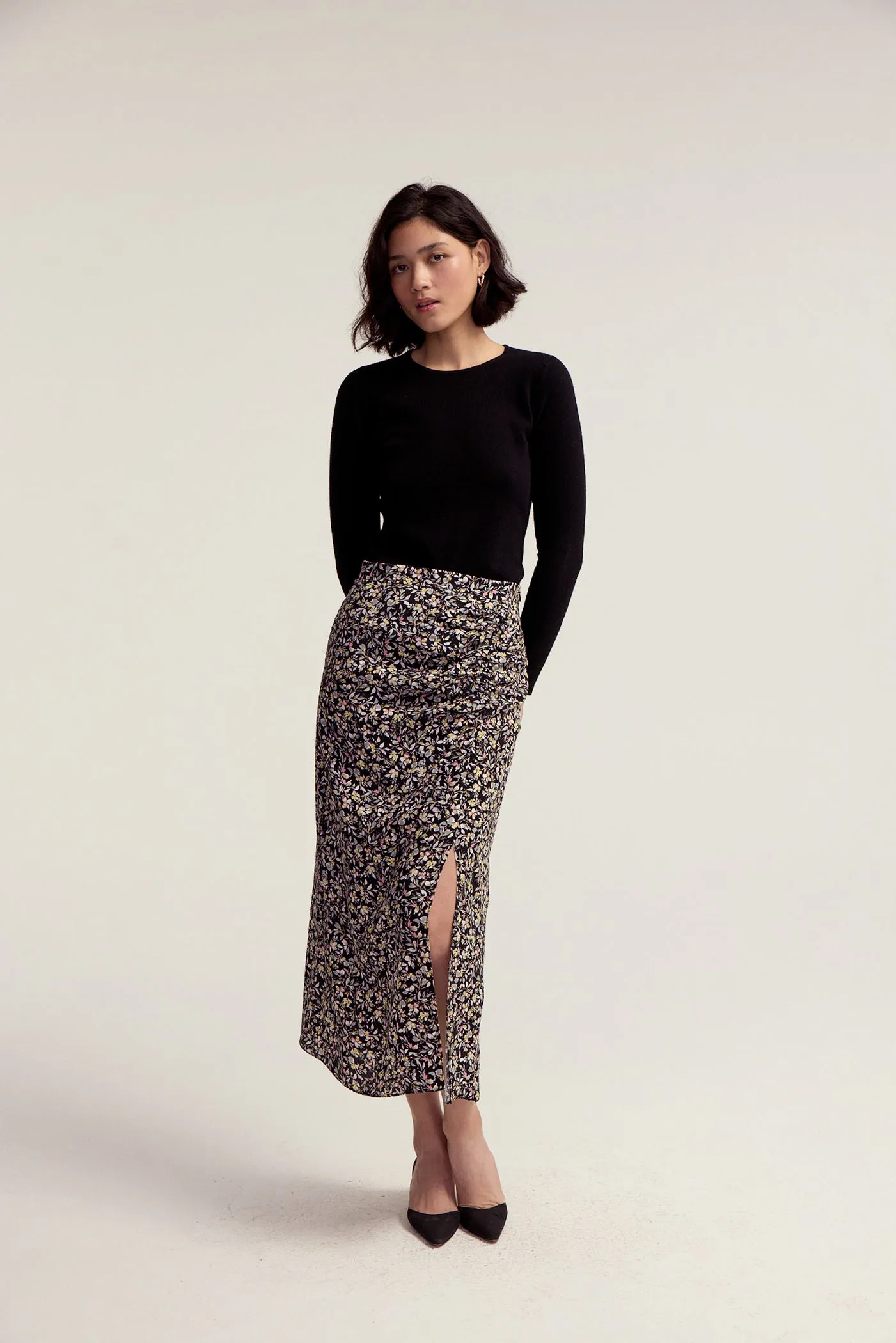 Serrana Skirt - Black Flores